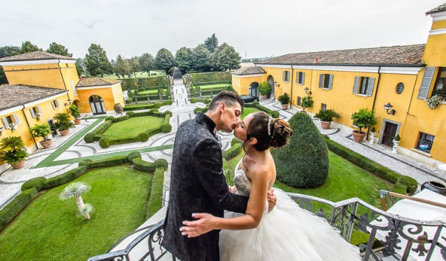 Enrica e Claudio le nozze a Villa Valenca