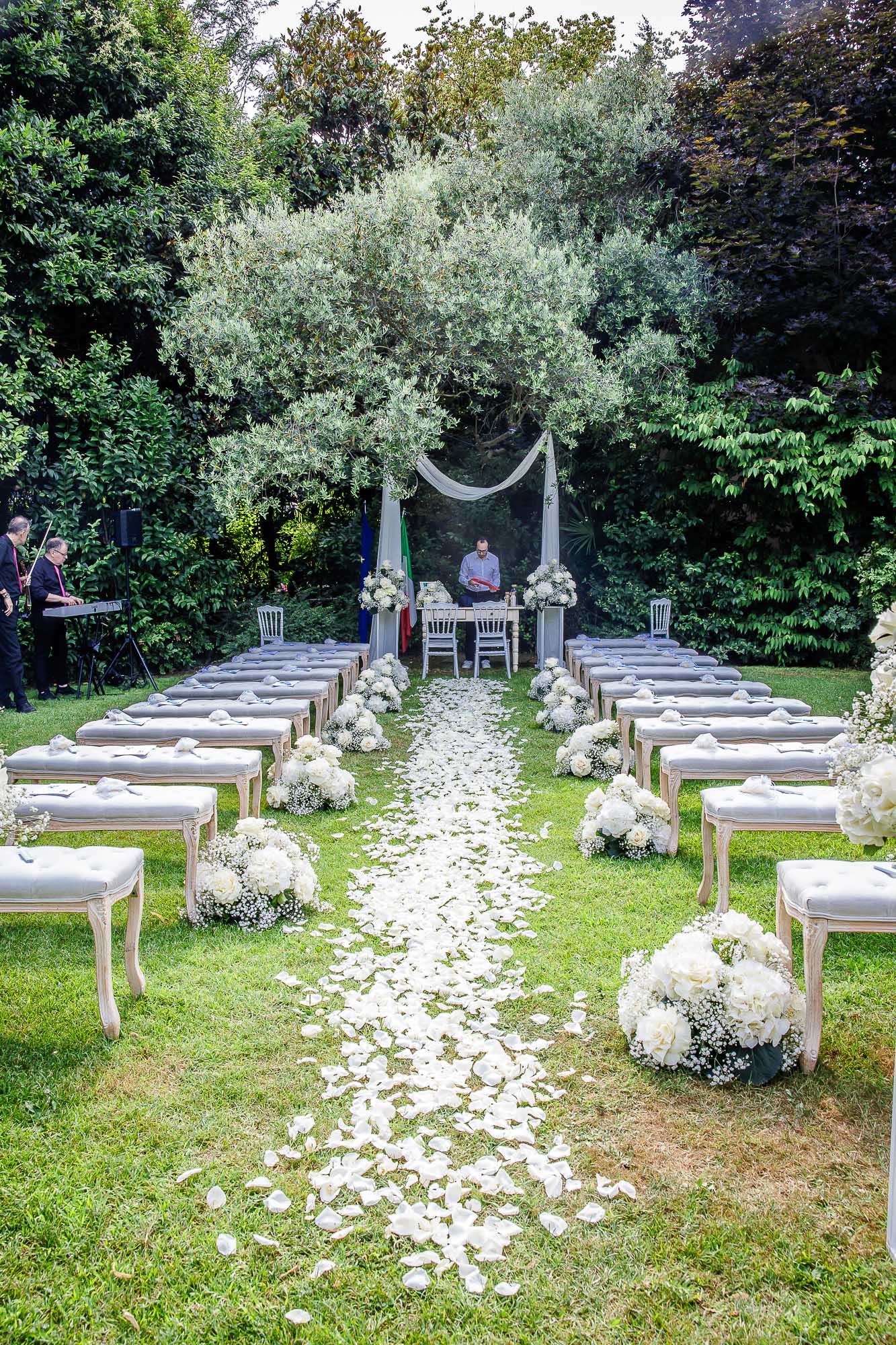 La Vacherie Matrimonio 2025,fotografo Bergamo,innamorati (28).jpg