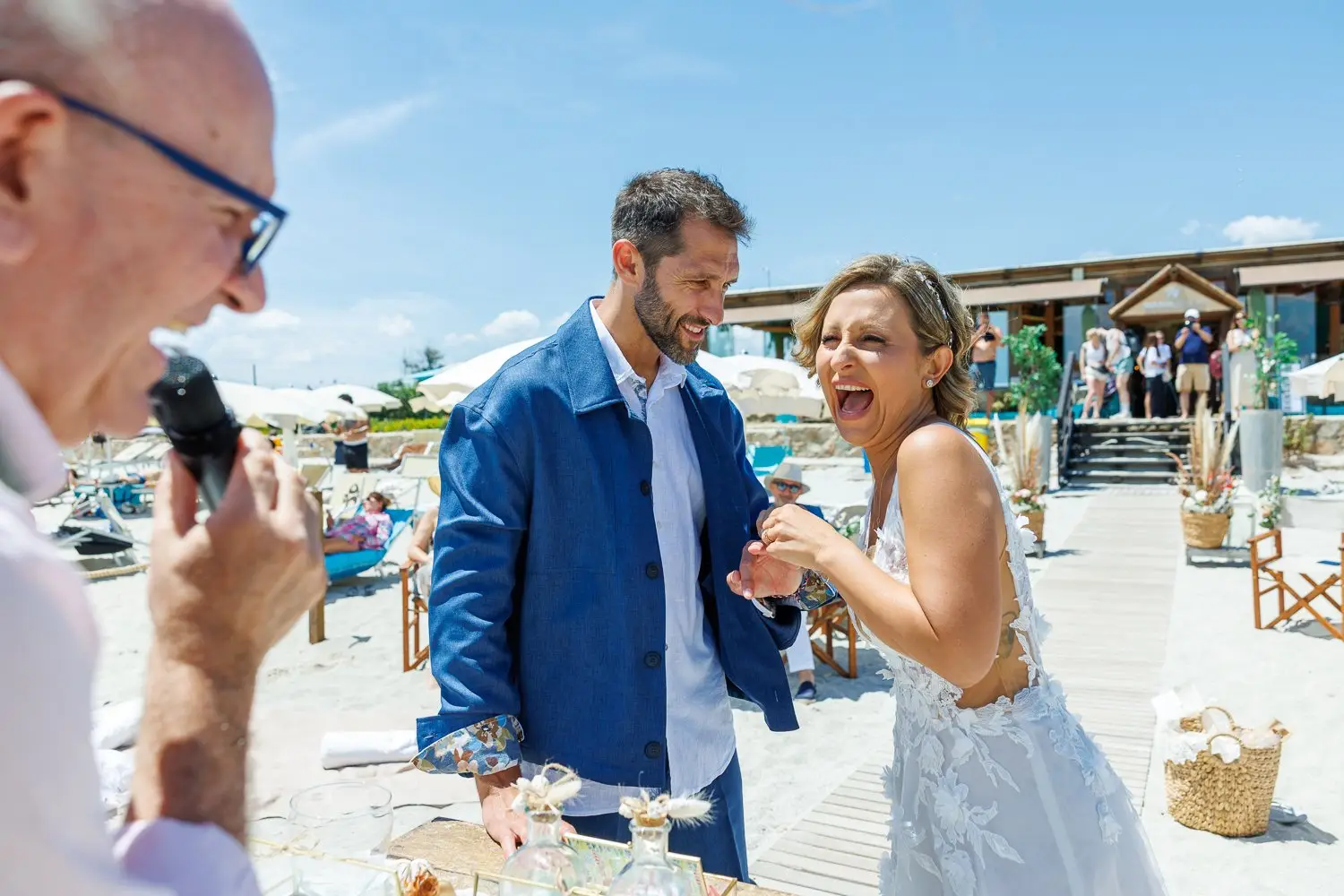 Matrimonio ad Olbia in spiaggia,